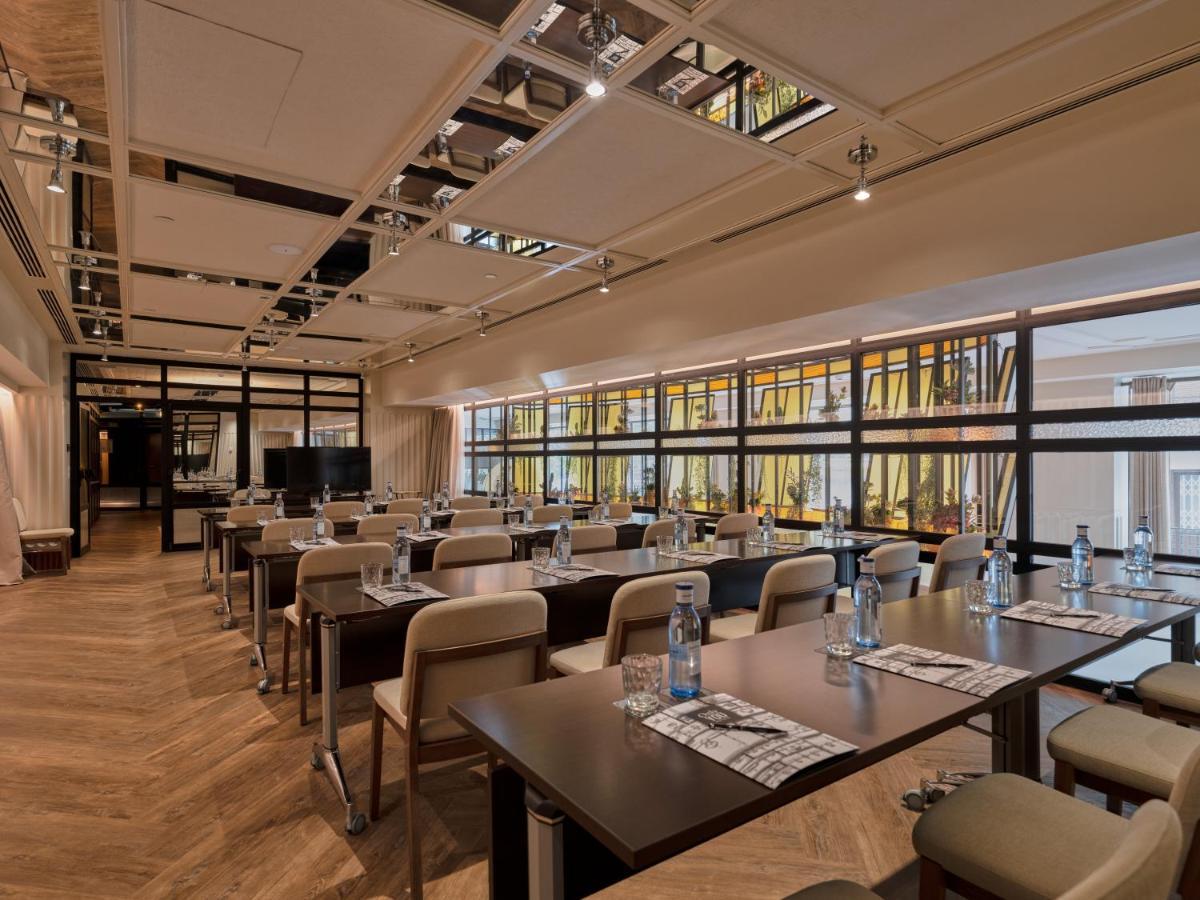 Only You Hotel Valenza Esterno foto The meeting room