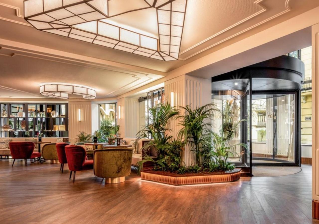 Only You Hotel Valenza Esterno foto The lobby of the hotel