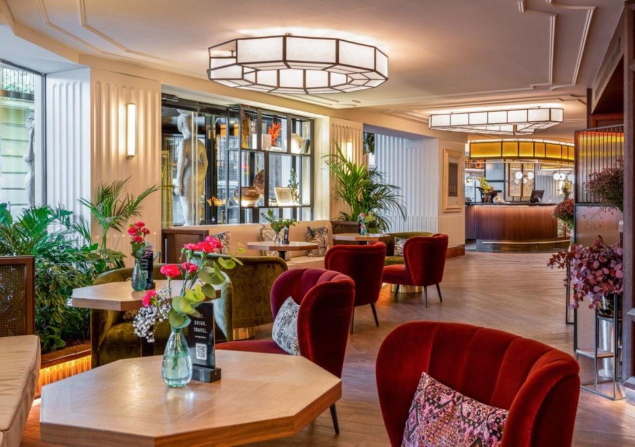 Only You Hotel Valenza Esterno foto The hotel's lobby