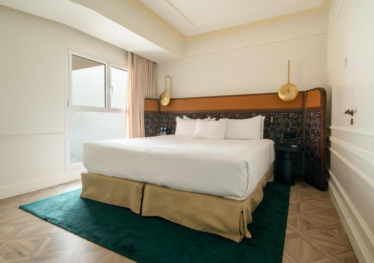 Only You Hotel Valenza Esterno foto A bedroom at the hotel